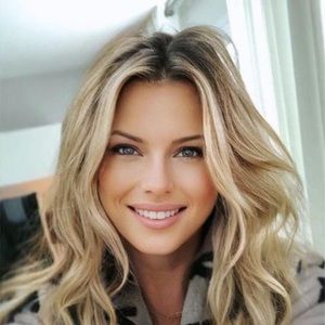 Meet your Posher, Ola